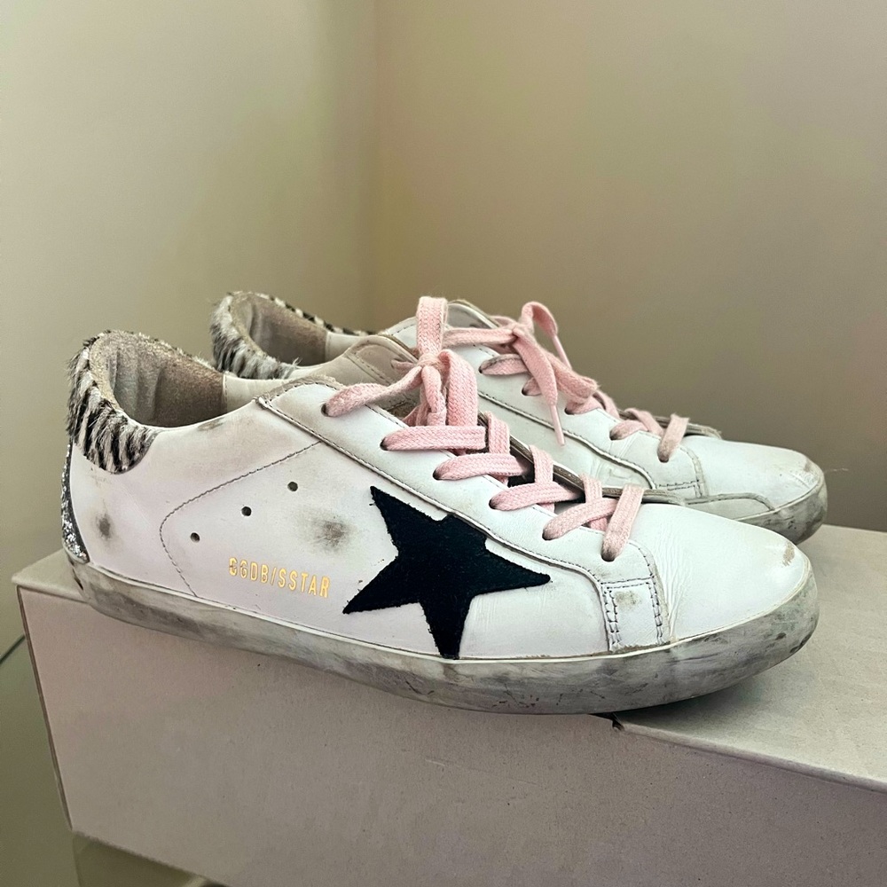 Golden Goose Superstar SZ39 Sparkle back w/ Zebra Calf Hair White w/ Pink laces